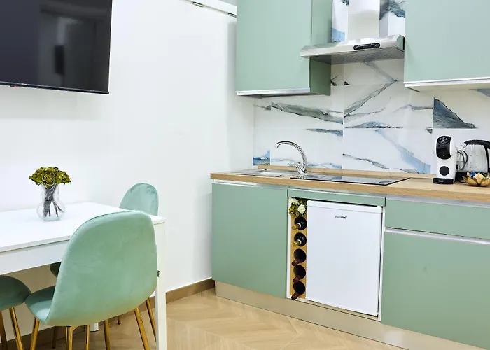 Pensionat Zemra Room&apartment 3*