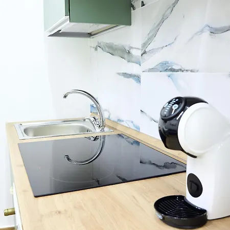 Zemra Room&apartment 招待所 庞贝